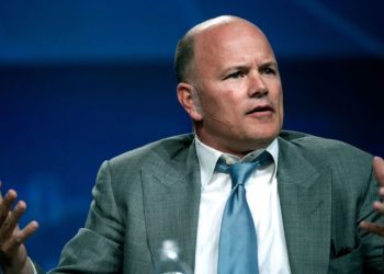 對沖基金經理人暫停他的加密貨幣基金：比特幣將回調至8000美元