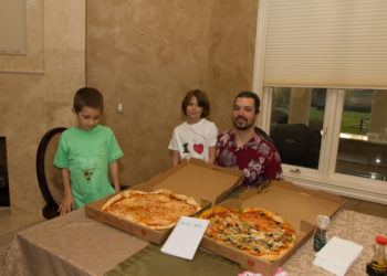 記得比特幣披薩日的購買者嗎？他現在再度使用比特幣買了披薩，但用的是閃電網路