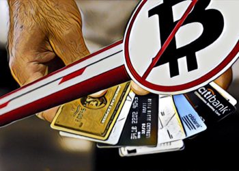 【美國大型交易所 Coinbase 】證實四家銀行已限制客戶透過信用卡購買加密貨幣