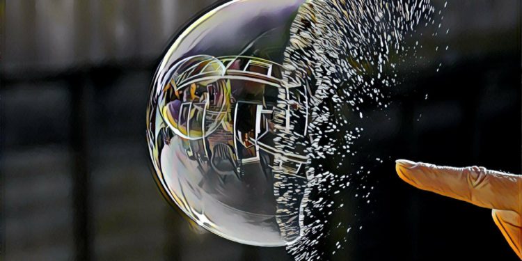 【ICO造富神話破滅？】2018發行的247種加密貨幣，九成長期面臨破發