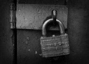 【智利交易所 vs 銀行】交易所狀告法院：銀行關閉我們的帳戶，殺死整個產業!