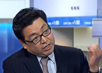 【監管新風向？】知名分析師 Tom Lee：“交易所正「朝監管邁進」，這是好兆頭”
