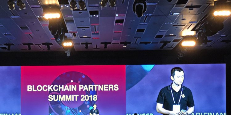 【幣安｜創辦人趙長鵬透露】：上季度機構投資人增加，下單量增長，未來目標 12 億用戶