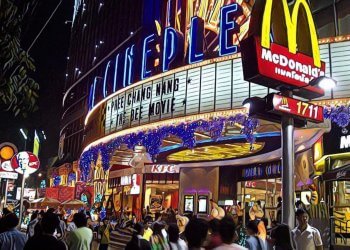 【泰國最大電影院集團｜Cineplex】宣佈全面接受加密貨幣支付電影院零售消費