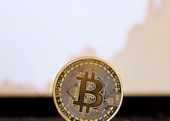 比特幣價格預測踩剎車，前對沖基金經理 Michael Novogratz ：「比特幣年底不會突破9,000美元」