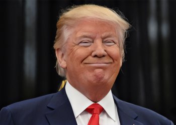 【自由世界權力第二大的人】川普任命白宮新任幕僚長，是一個比特幣支持者