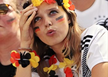 數據顯示，超過三成的德國大企業認為，區塊鏈與網際網路具同樣影響力，但政府走太慢了！