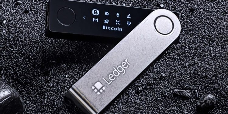 ledger-crypto-wallet-nano-x-1 | 動區動趨-最具影響力的區塊鏈新聞媒體 硬體錢包公司 Ledger 推出新版錢包「Nano X」,可使用「手機藍芽連線」管理數字資產