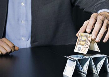 台灣長達一年的傳銷騙局「IBCoin」遭警方破獲，詐騙金額達2.5億，嫌犯開跑車高調炫富