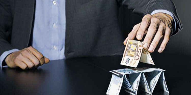 台灣長達一年的傳銷騙局「IBCoin」遭警方破獲，詐騙金額達2.5億，嫌犯開跑車高調炫富