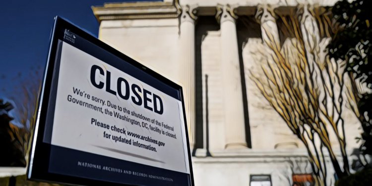 受美國政府停擺影響，比特幣 ETF 案的「最後希望」 VanEck-SolidX 暫時撤回