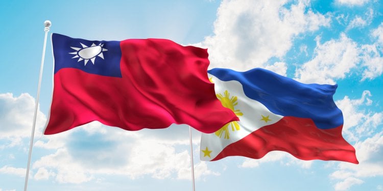 台灣與菲律賓卡加經濟特區（CEZA）簽署合作備忘錄，推動區塊鏈產業的「台菲數位走廊」