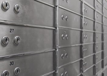 機構都在入場嗎？ Coinbase：已經託管「13 億美元」機構資金，預計很快達到 20 億美元