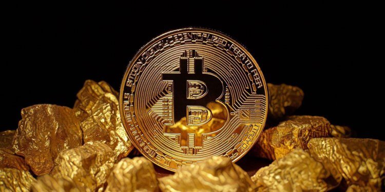 「比特幣現在一枚超過 36 萬台幣」——黃金可以放床下保存，但加密貨幣呢？