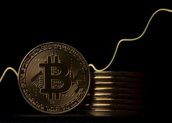 比特幣的「活躍地址」突破 100 萬，全網算力達到歷史新高