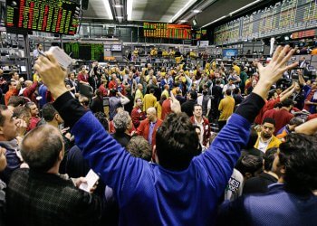 CME 比特幣期貨突破萬點，未平倉合約達 2.8 億美元，再創歷史新高