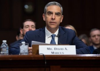 Facebook《Libra》的美國國會聽證會，面對參議員的嚴厲追問