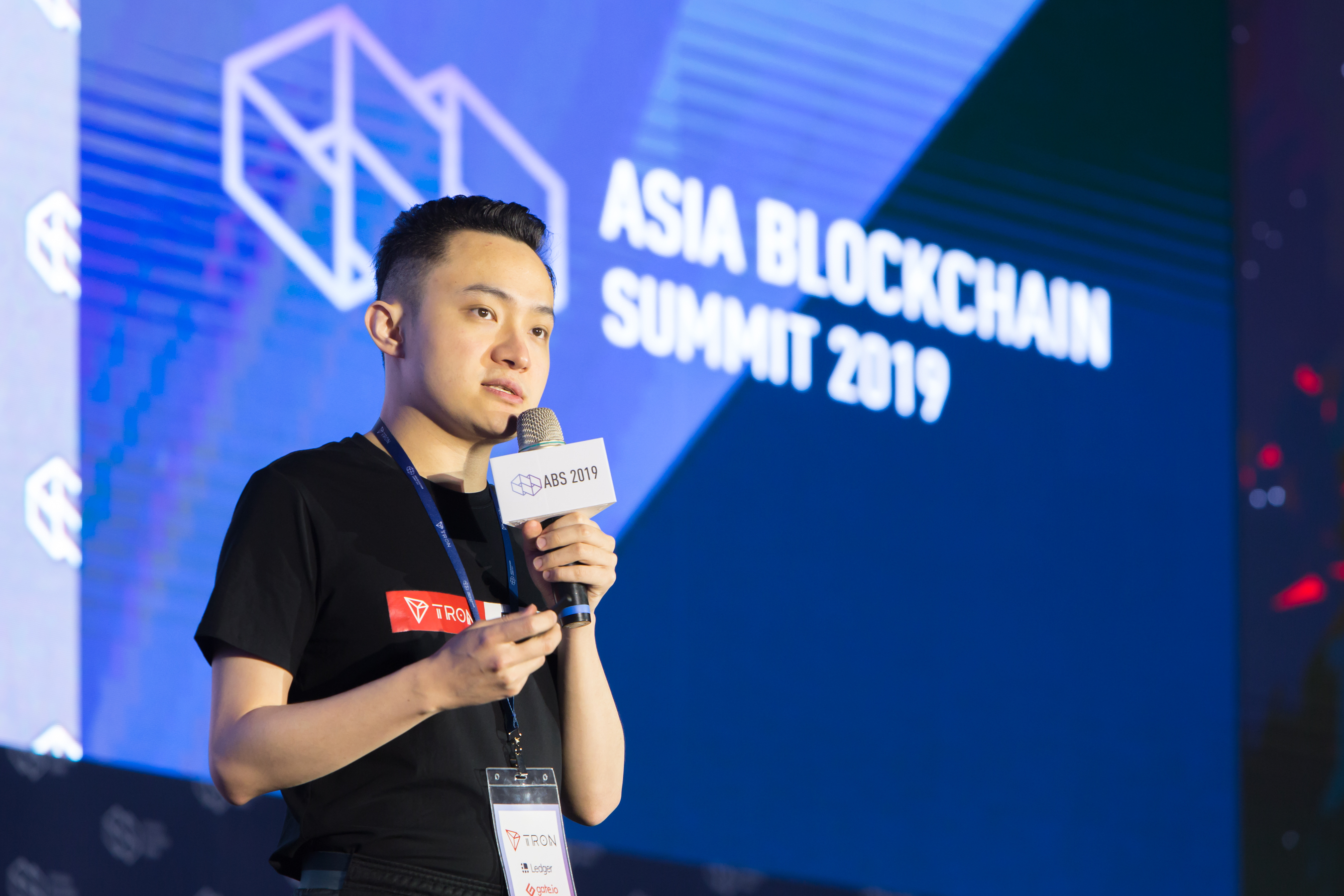 波場（Tron）宣稱孫宇晨腎結石發作，延期與巴菲特要價上億的午餐