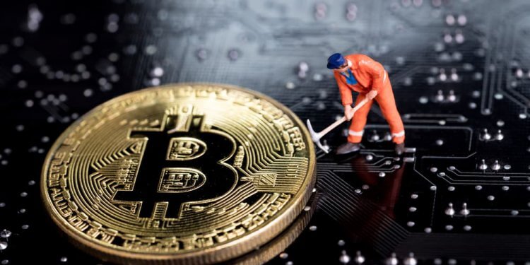 bitcoin-mining-crypto-concept | 動區動趨-最具影響力的區塊鏈新聞媒體 比特幣全網算力創歷史新高,挖礦難度劇增:達 9.06 T,預計兩週後難度破 10 T