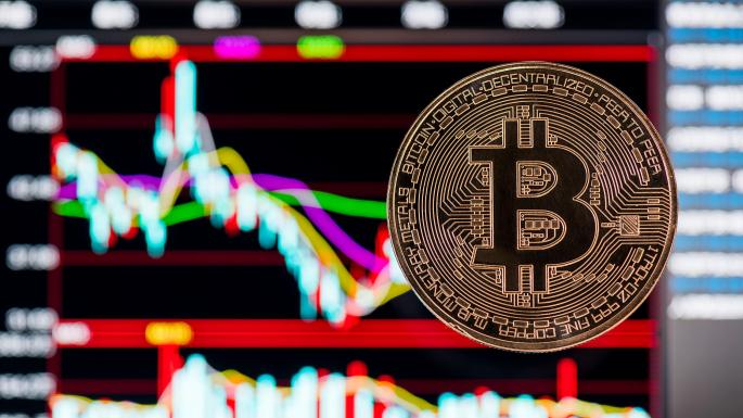 比特幣高點震盪，等待表態；競爭幣同時相繼上漲，最高單日上漲 92％