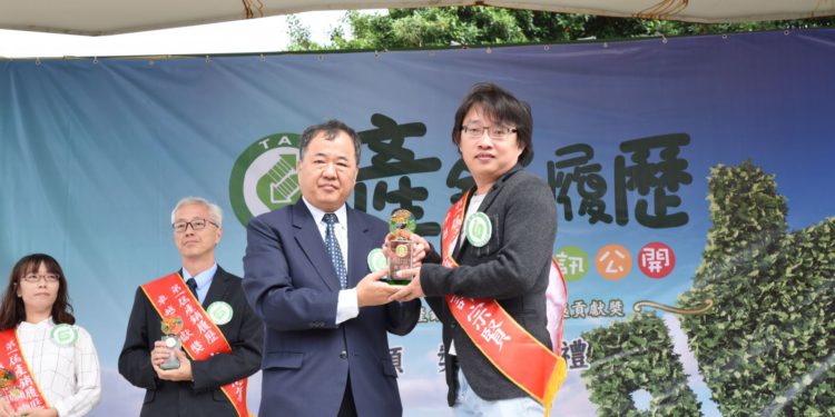 國發會計畫，農科院推出「台灣農業物流區塊鏈」，生產履歷上鏈解決信任痛點