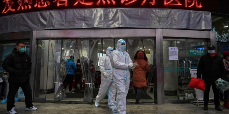 how-coronavirus-outbreak-in-china-could-weigh-on-crypto-prices-featured | 動區動趨-最具影響力的區塊鏈新聞媒體 武漢肺炎疫情是否影響市場?專家: 中國對加密貨幣產業舉足輕重,但比特幣太特殊
