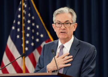 Fed 再釋出2.3兆美元救市，美股創1974年來最大週漲幅；加密貨幣市值跌破2千億美元