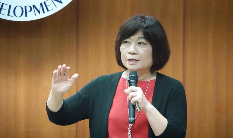 台灣「區塊鏈新創的震撼彈」國發會主委陳美伶不續任！五位最有代表性的業者怎麼看？