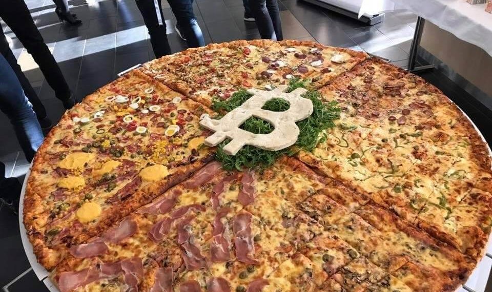 bitcoin-pizza-day-2017 | 動區動趨-最具影響力的區塊鏈新聞媒體 趣聞|十年過去了,買披薩的工程師和「一萬顆比特幣」上哪了?
