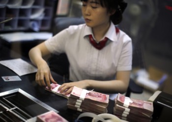 嚴防資金出逃！中國央行數位人民幣最終將「監控所有大於 10 萬 RMB」的交易