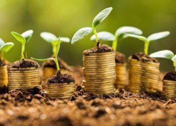 跟隨 Grayscale 加密基金需求飆升，比特幣已成為機構巨鯨的另類對沖工具？