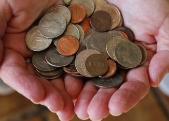 數位美元興起之時？美國銀行曝「硬幣短缺」，鑄幣局與聯準會聯手進行配給