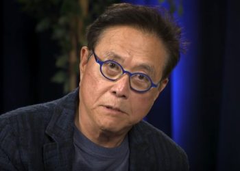 「現金是垃圾，儲蓄就輸了」富爸爸作者 : 當富人開始理解比特幣，中產階級也買不起