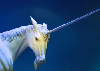 21.5億鎂 UNI 未被鎖定！Glassnode：Uniswap團隊可隨時動用、去中心化「誤導社群」