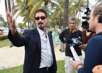 美司法部、SEC 逮「吃雞王John McAfee」！遭指逃漏稅、違法推廣7種 ICO