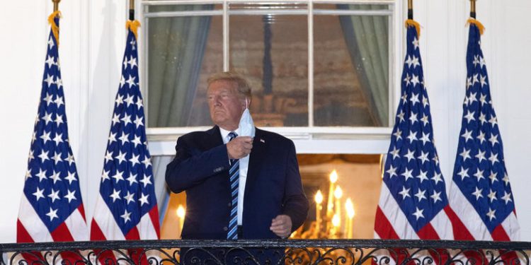 2f94d472-ed4f-4e42-a050-cbafdd2cd446 | 動區動趨-最具影響力的區塊鏈新聞媒體 戰勝新冠出院!川普再語出驚人:暫緩經濟刺激談判;道瓊重挫、比特幣閃跌 1.04%