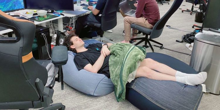 Wf29Dimr.jpg-large | 動區動趨-最具影響力的區塊鏈新聞媒體 FTX 創辦人 SBF 諷「DEX 交易量膨風」:都是自己在跟自己做交易