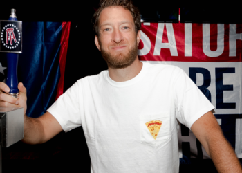 炒作才是必殺技？Dave Portnoy體育起家、炒股爆紅再榮登「幣圈韭菜隊長」的爭議之旅