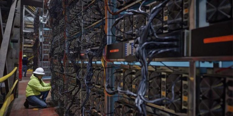 BTC算力回血、兩天大漲42%，分析師推測：中國礦工已完成季節性作業轉移