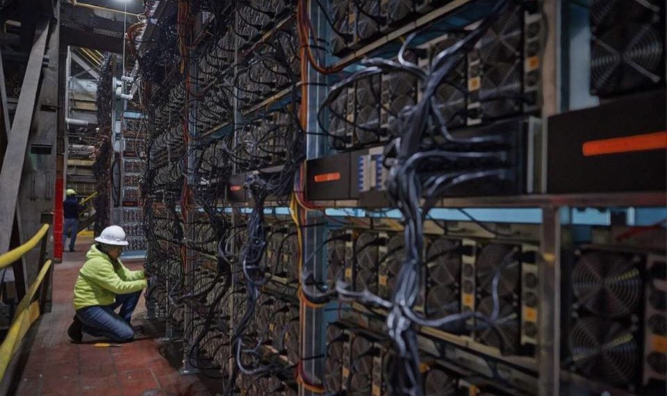 BTC算力回血、兩天大漲42%，分析師推測：中國礦工已完成季節性作業轉移