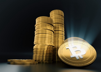 虛擬貨幣投資術（三）股神巴菲特愛用的「定期定額法」，也適用比特幣嗎？