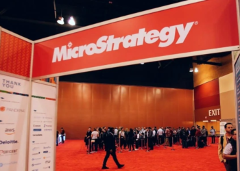 野心不只投資比特幣！MicroStrategy執行長：下一步是 BTC 數據分析產品開發