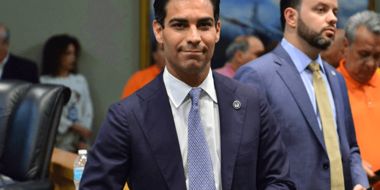 全美第七大城｜邁阿密市長：比特幣是動盪年代的「穩定投資」，考慮打造加密之城