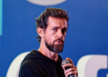 YouTube也封殺川普！推特CEO坦言「權力過大」過度中心化：所以我熱衷比特幣