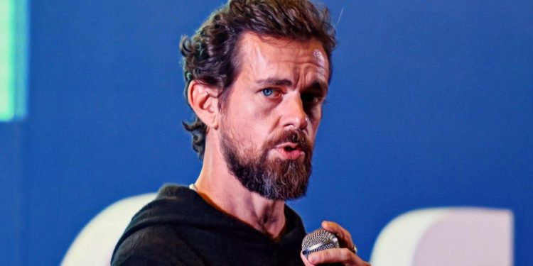 YouTube也封殺川普！推特CEO坦言「權力過大」過度中心化：所以我熱衷比特幣