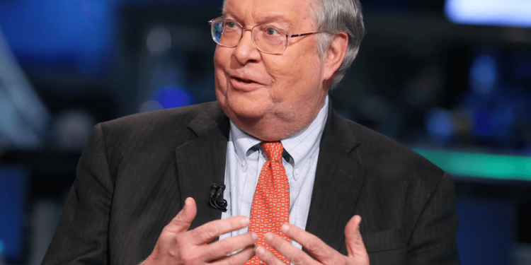 酸一波巴菲特！傳奇基金經理人Bill Miller：比特幣若是「老鼠藥」，那現金就是老鼠