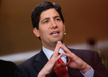 FED｜聯準會前理事：弱勢美元下，把「比特幣」放進投資組合頗合理