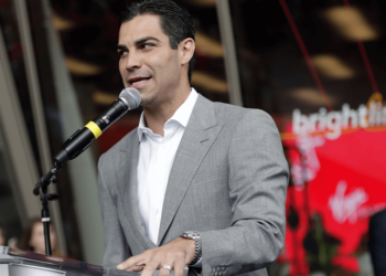 美國邁阿密市長入局！會盡快買BTC、ETH或狗狗幣；「加密之城」提案初步通關