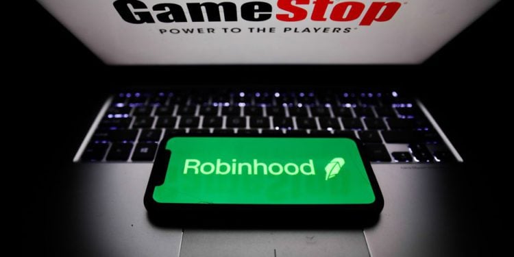 不怪Reddit散戶！美國國會「GME聽證會」質疑Robinhood支持做空機構