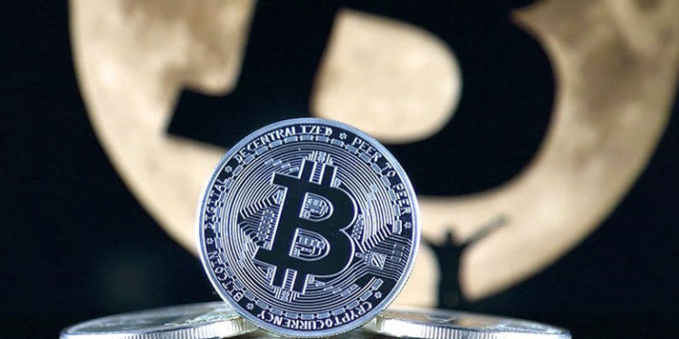 比特幣再創新高站61,844美元！週漲28%，受益美1.9兆紓困案、加拿大ETF、NFT熱潮